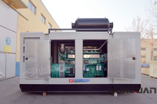 華全養(yǎng)殖場(chǎng)用800kw玉柴靜音型發(fā)電機(jī)組